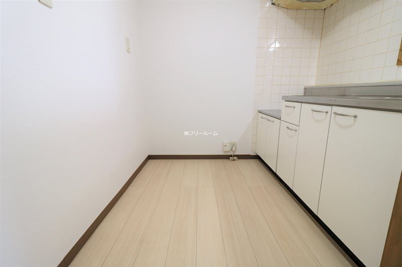  メゾンフローラ