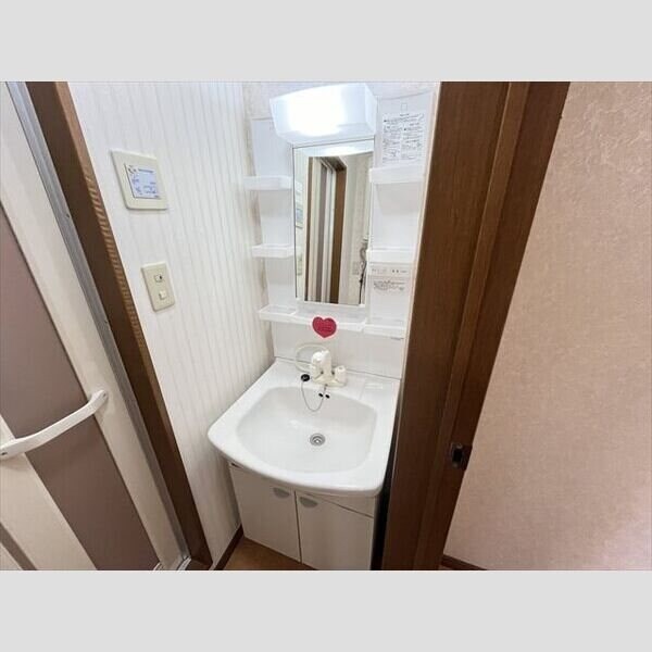  リッチタウン栄通六番館