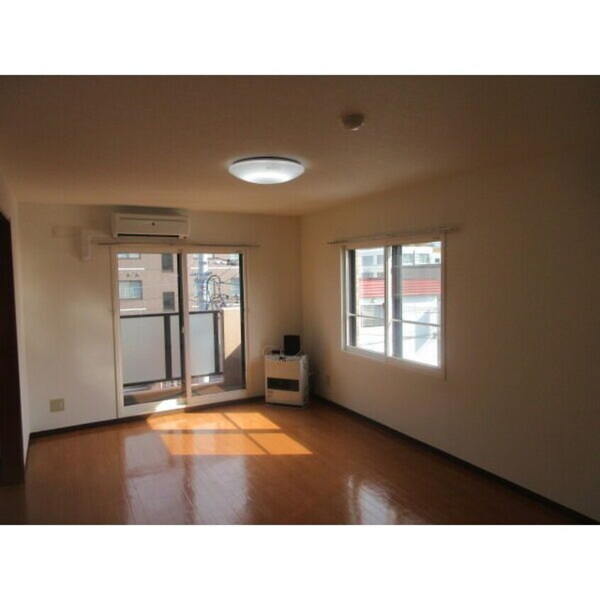  ライフコート月寒