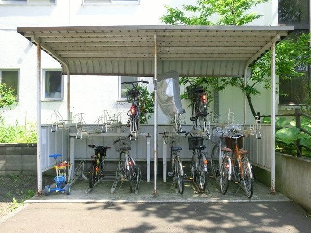  レジデンス福住駅前