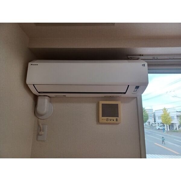  イーストウォール