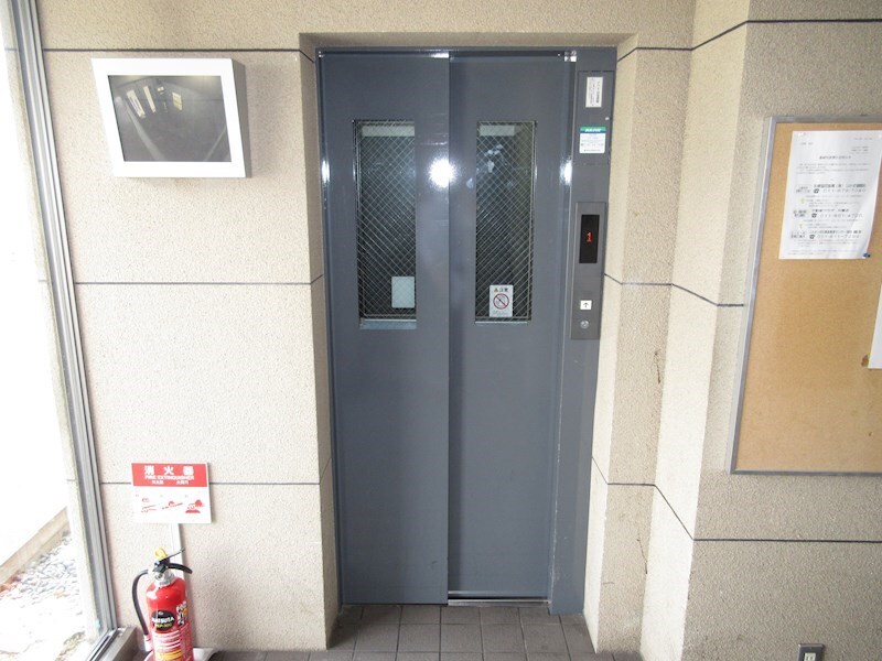  イーストウォール