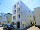 グラシアス福住の外観