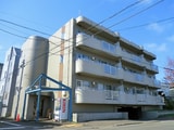 KISS INN 11