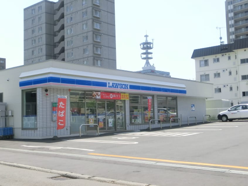 ローソン　中央通11丁目店(コンビニ)まで460m プロスパー210