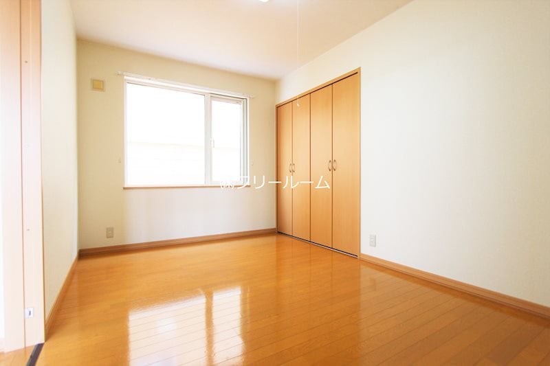  エムファイン７