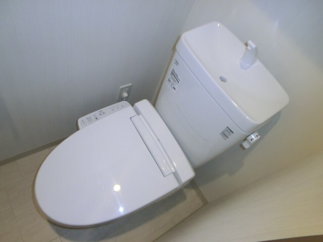  札幌市営地下鉄東西線/南郷１３丁目駅 徒歩22分 1階 築8年