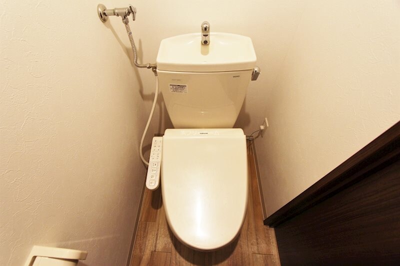  プリオール月寒東