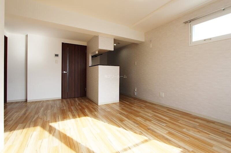  プリオール月寒東