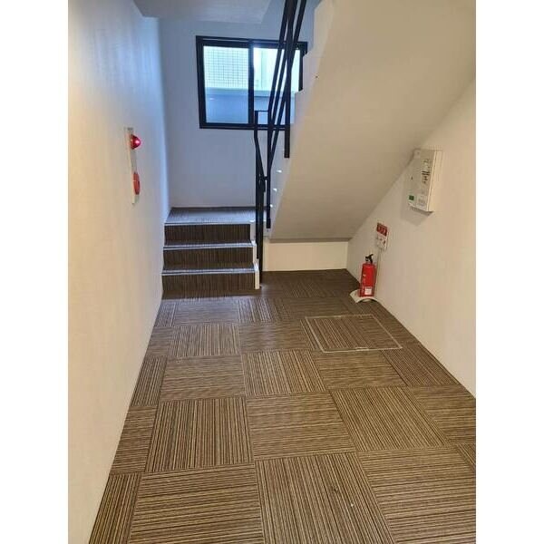  プリオール月寒東