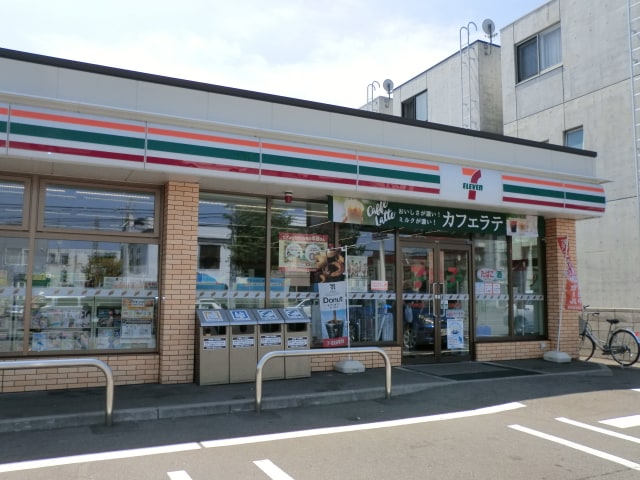 セブンイレブン(コンビニ)まで134m Berger壱番館