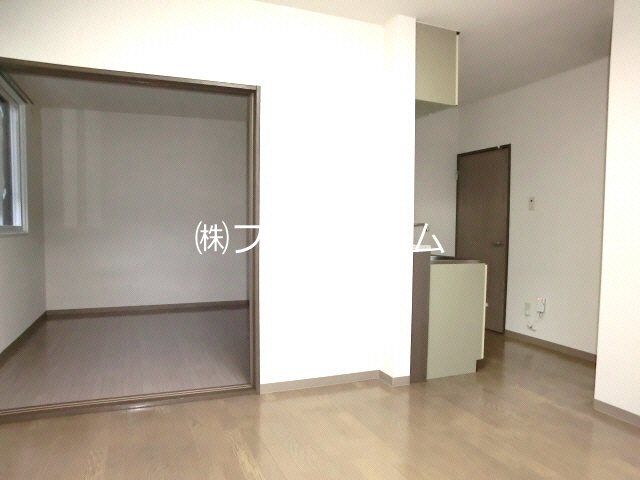  シャネル月寒WEST
