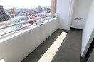  F006