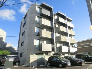 ラヴェーラ福住