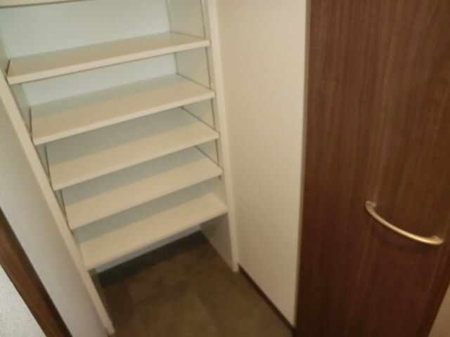  ラフォーレ月寒中央