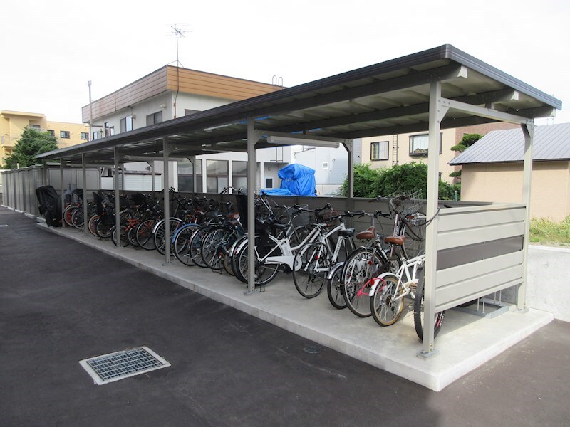  ラフォーレ月寒中央