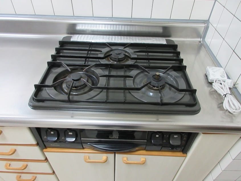  西岡３－８テラスハウス