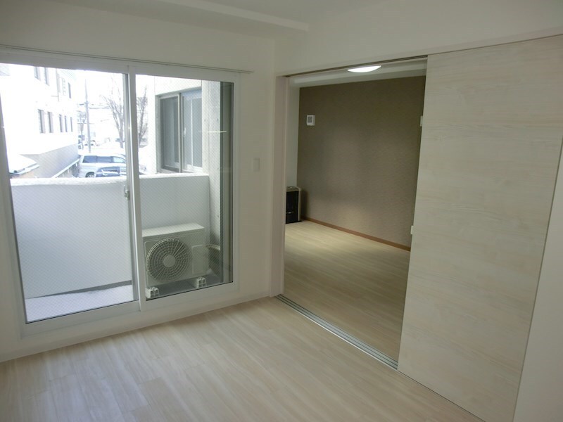  クレステージ西岡