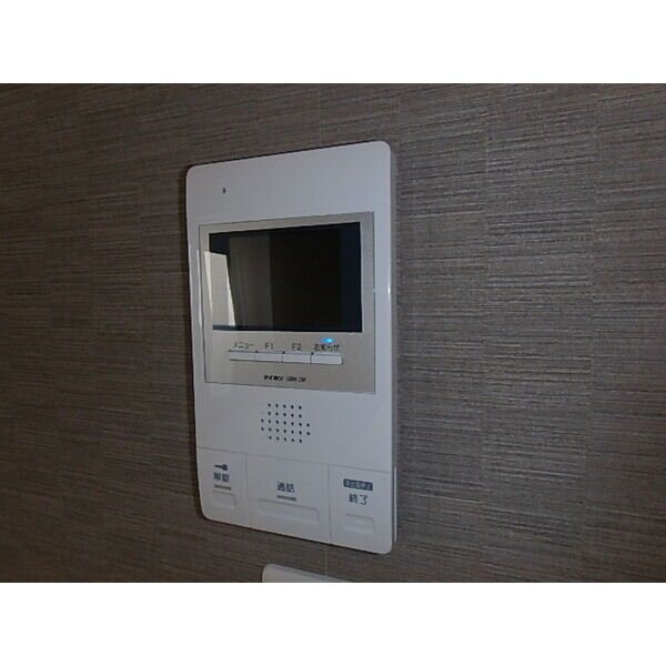  クレステージ西岡