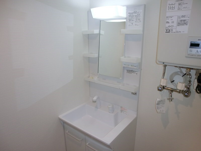  クレステージ西岡