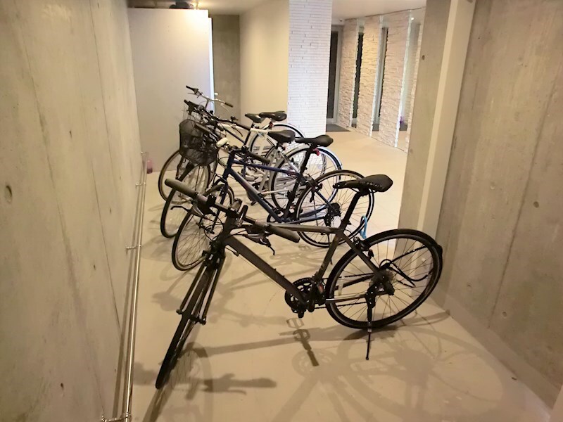  クレステージ西岡