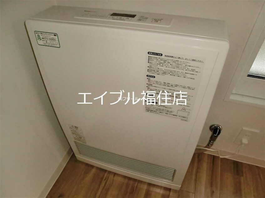  Alegria月寒中央