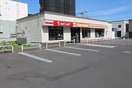セイコーマート月寒東2条店(コンビニ)まで158m シティプレミア月寒東
