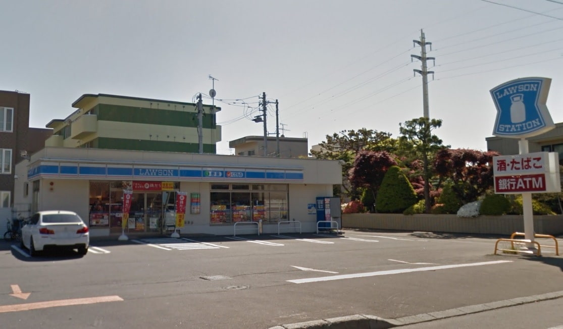 ﾛｰｿﾝ 札幌美園8条七丁目店(コンビニ)まで691m グランメール月寒公園Ｂ