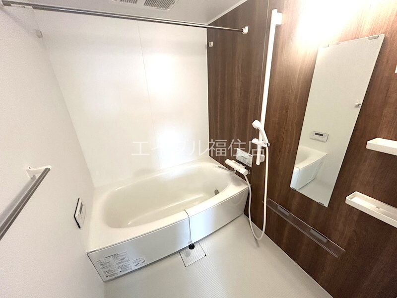  JANUS residences 月寒中央 Park Front