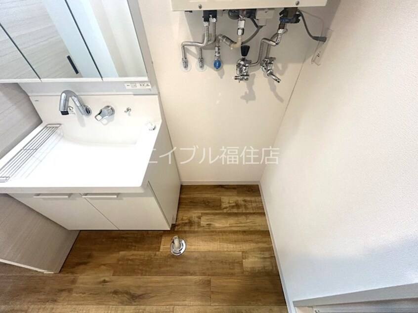  JANUS residences 月寒中央 Park Front