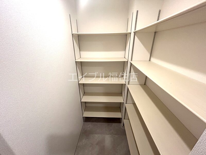  JANUS residences 月寒中央 Park Front