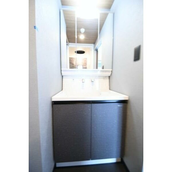  札幌市営地下鉄東豊線/月寒中央駅 徒歩5分 4階 築1年