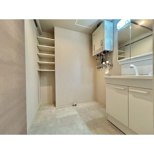  Lejoin’s Garden （レージョンズガーデン）