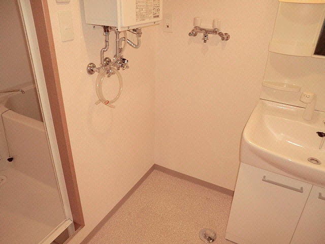  大光六番館