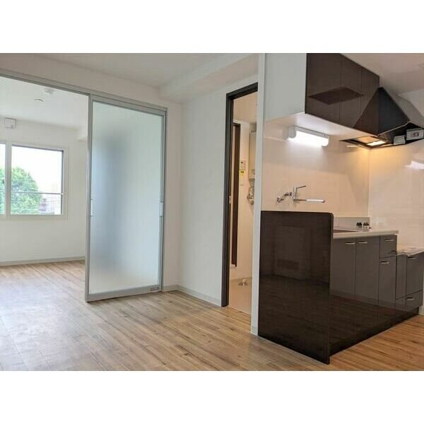  サクラブール栄通