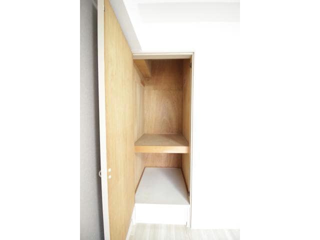  エスチュアリー64