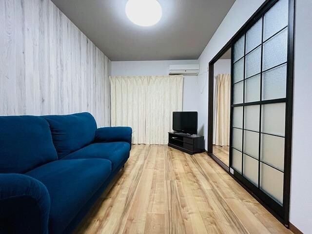  サンステージ上助任