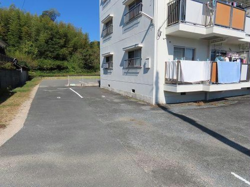  コーポラス安芸