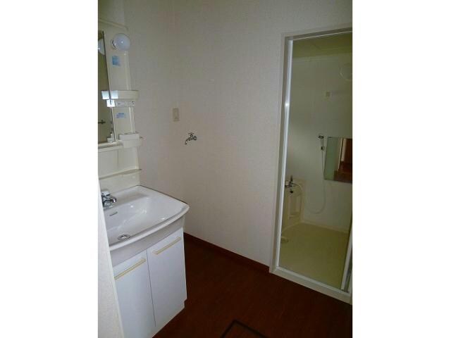  アイネヴェルト　Ａ棟