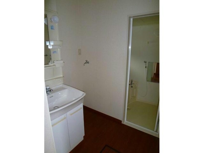  アイネヴェルト　Ａ棟