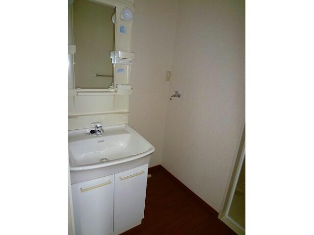  アイネヴェルト　Ａ棟