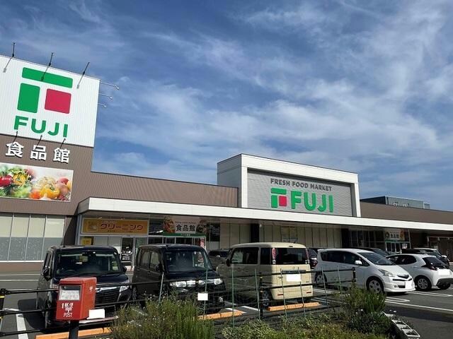 フジ小郡店(スーパー)まで465m ニコニコハイツ