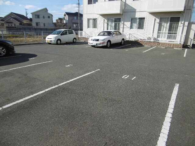  メゾン　グリーンガーネット