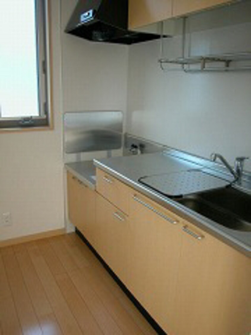 キッチン ピースフル樫の前