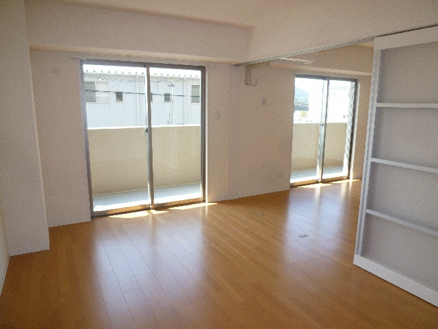 洋室（205） ヴィラシーンＡＢＥ