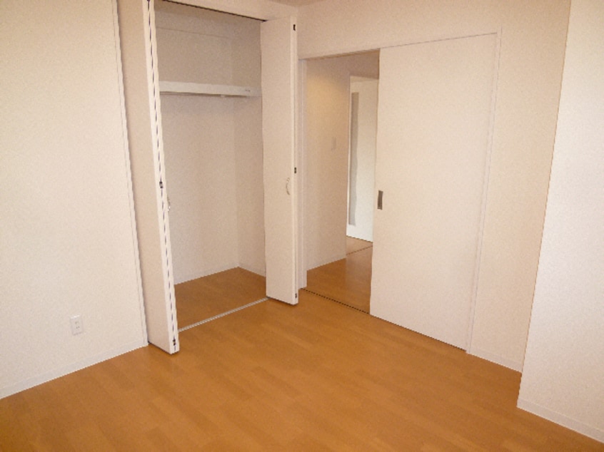 洋室（205） ヴィラシーンＡＢＥ