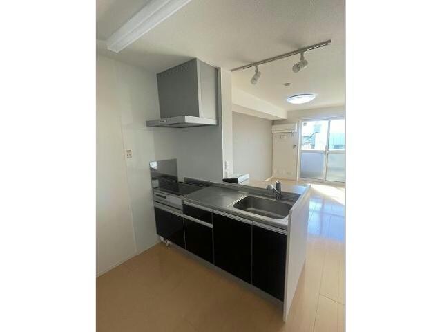  リシェス新山口