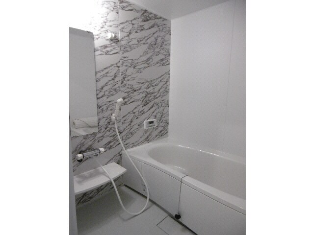 浴室（105） ＰＬＡＣＥ７２