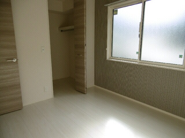 洋室（105） サン　クレスト