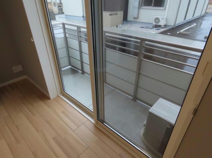  シャーメゾンアルバス新山口